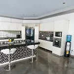 Avrora Villa